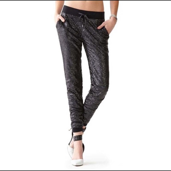 Guess Pants - Guess black Sequin joggers